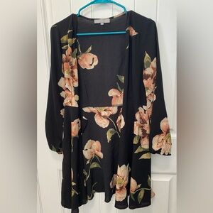 NLW open front black floral duster. Size Medium. Long sleeve.